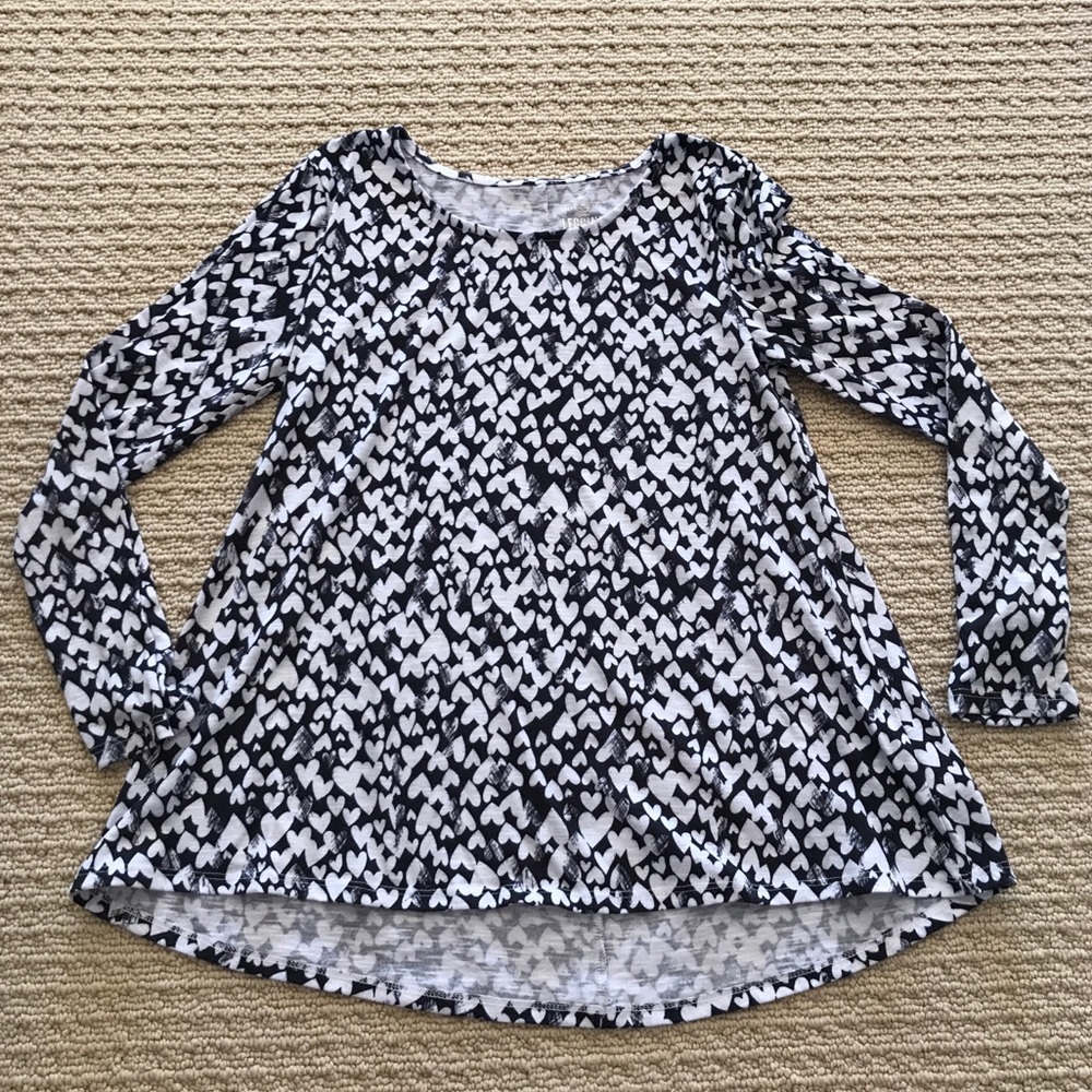 EUC! SO Relaxed Hi-Low Long-Sleeved Legging Tee